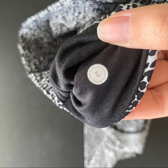 Lululemon Wunder Under HR Tight 2 - Picture 8 of 13